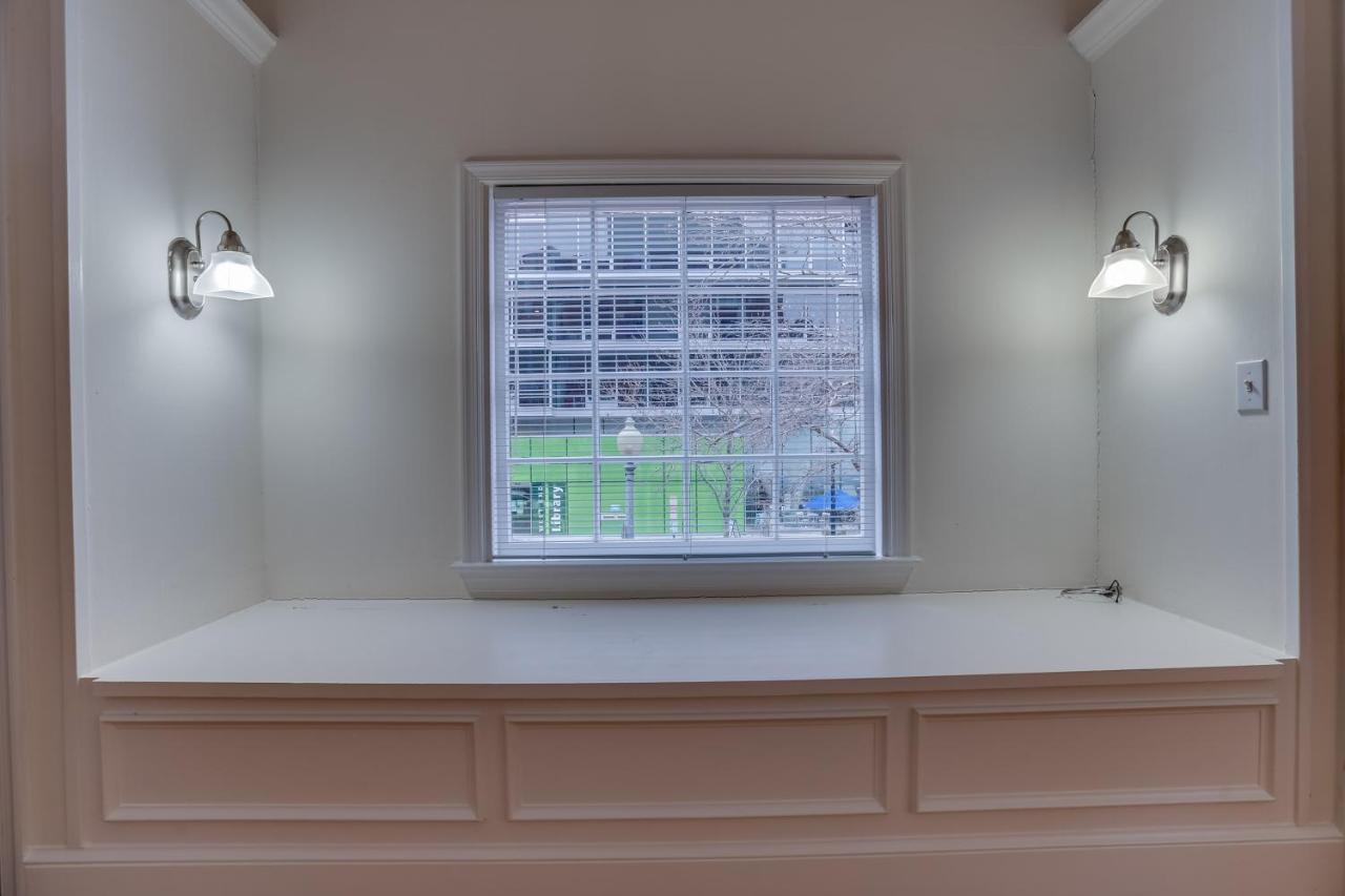 Apartment Close To Circle 30 Days Stays *
